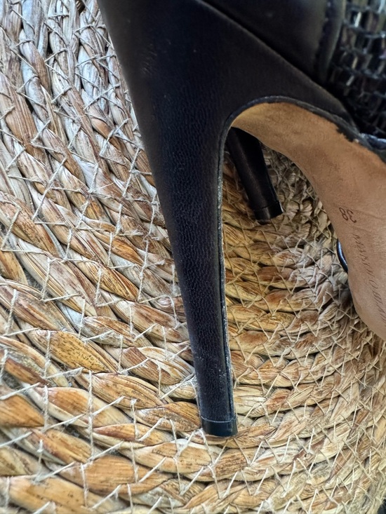 Manolo Blahnik Black Woven Leather Crisscross Peep-Toe Heels